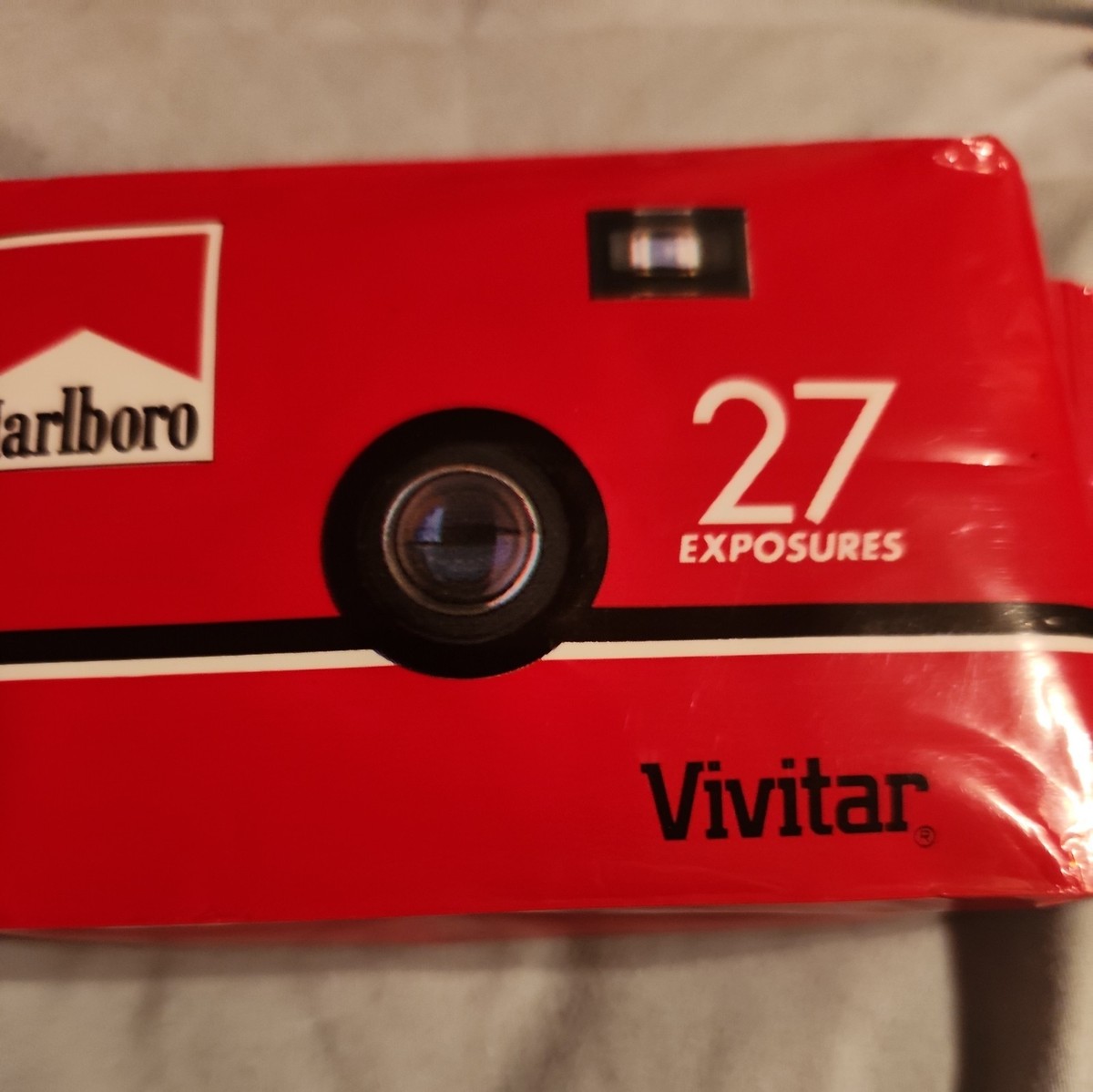 Vintage Marlboro 35mm QuickSnap Film Camera /27 Exposures, All-In