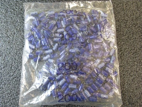 650 PCS NICHICON UVX1E471MPA1CA CAPACITOR, ALUMINUM ELECTROLYTIC, NON SOLID,