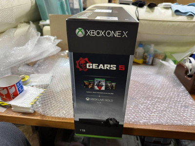 Microsoft Xbox One X 1TB Gears 5 Limited Edition Console Microsoft Xbox One X 1TB Gears 5 Limited Edition Console