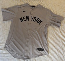 Sports Jerseys Holiday Buying Guide 24
