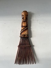 Peigne fétiche Bamiléké africain décor sculpté ethnique