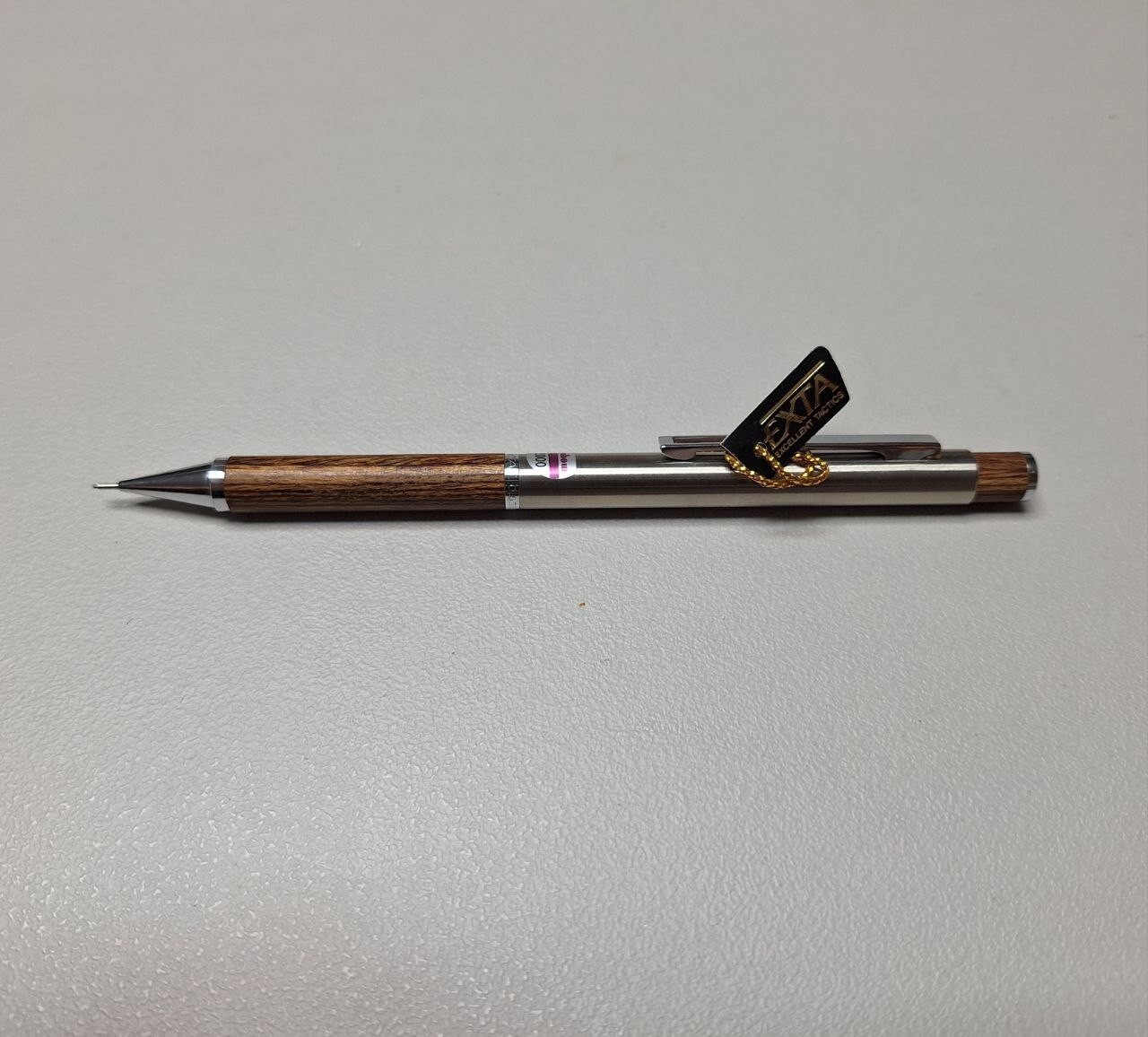 Tombow Exta Wood & Metal ver. mechanical pencil 0.5mm - Wood grip version