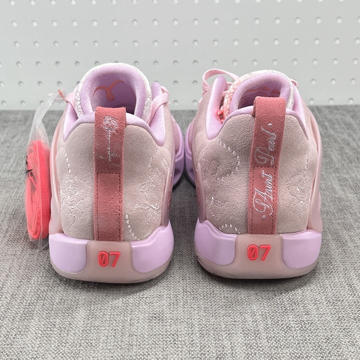 Nike KD 15 NRG Low Aunt Pearl Pink Basketball Shoes DQ3851-600