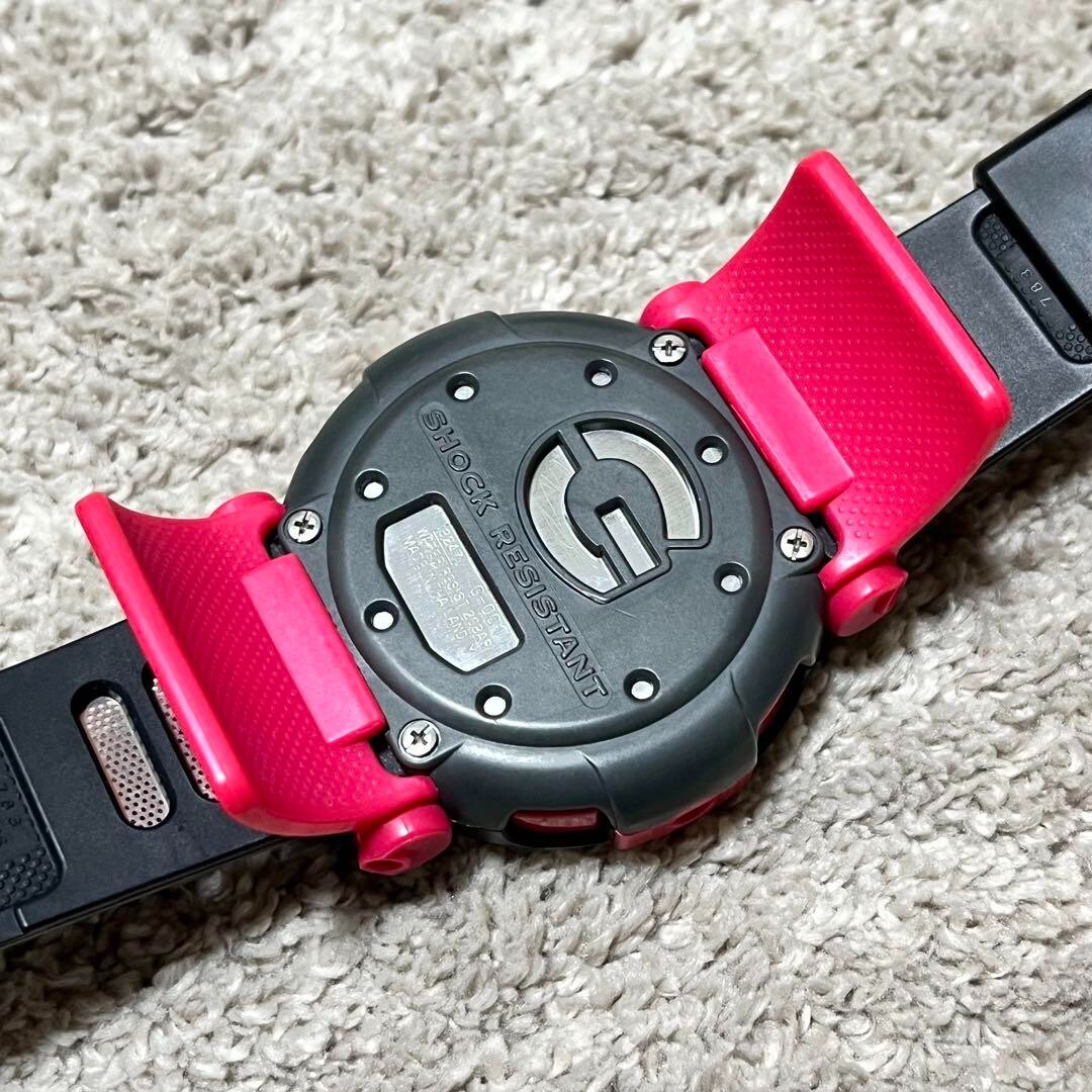 CASIO G-SHOCK G-001 Jason model reissue black and pink watch