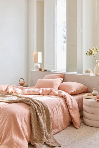 Linen bedding set in Peach boho 3 piece washed linen set with 2 pillow cases - Picture 2 of 10