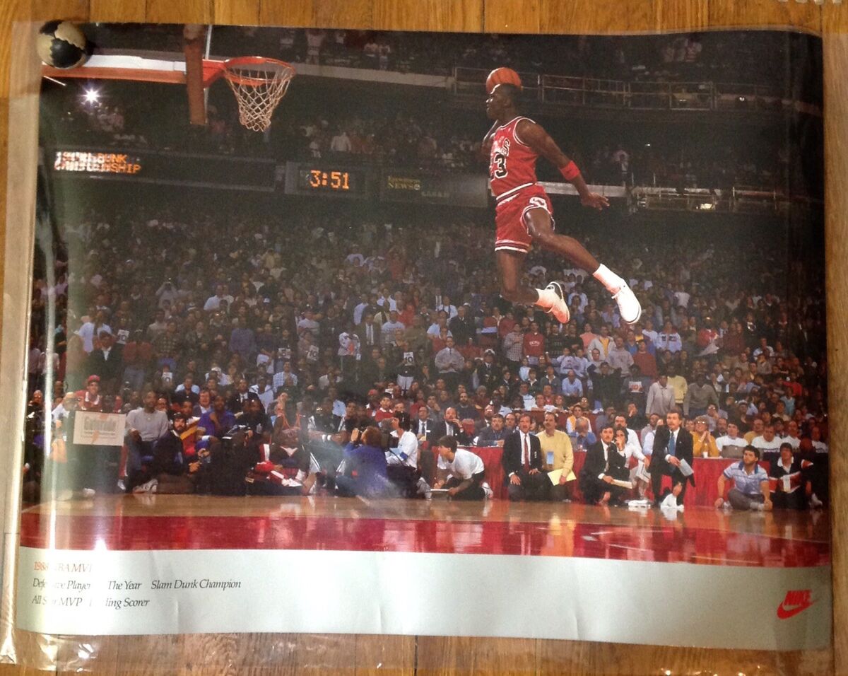 Michael Jordan Dunk Moon Poster