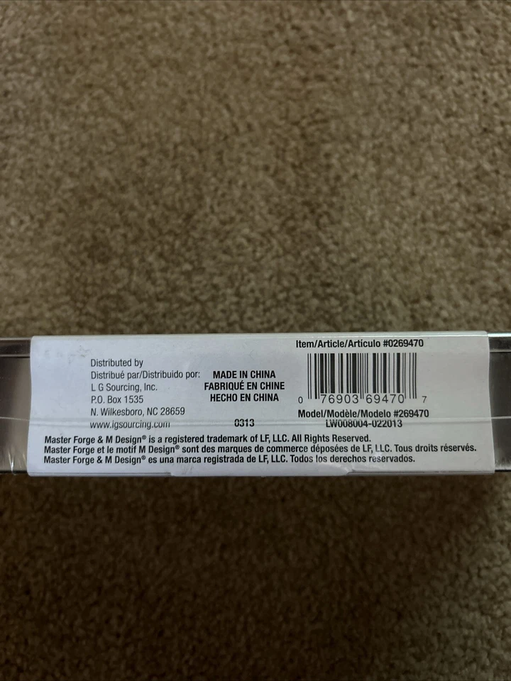 Caja ahumadora Master Forge de acero inoxidable con tapa con bisagras ventilada parrilla de gas o carbón Foto 4 de 4