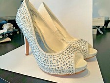 New De Blossom Collection Beautiful Wedding High Heels Rhinestones White Fancy