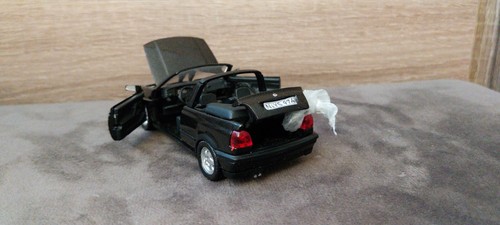 VW Golf VR6 Mk3 Cabrio black metallic 1:43 Schabak.Nr.2. Final release - Picture 8 of 9
