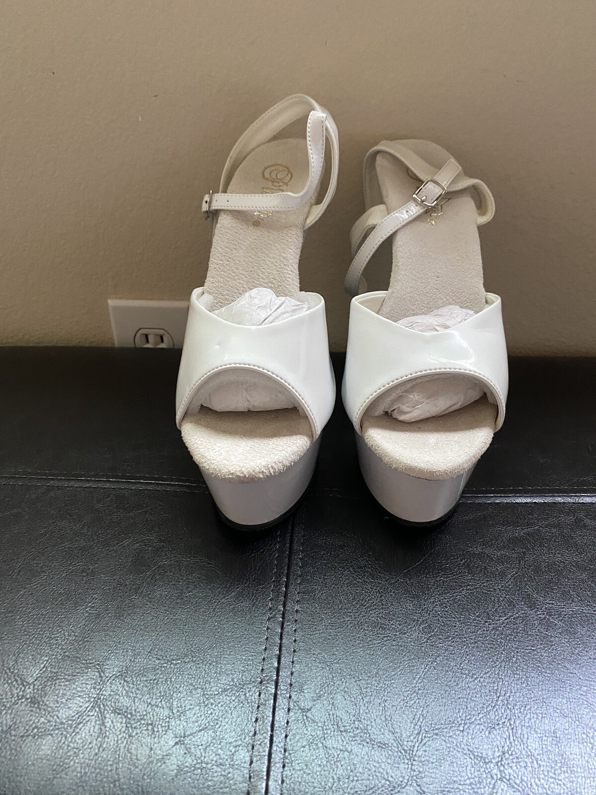 6" Black Clear Basic Platforms Stripper Pole Danc… - image 1