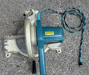 Makita LS1030 10" Miter Saw With Guard Great Condition Japan