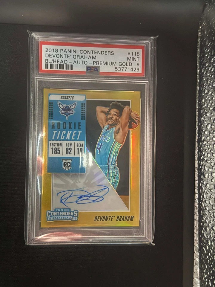 DEVONTE GRAHAM 2018 PANINI CONTENDERS BL/HEAD AUTO 8/10 PREMIUM GOLD PSA 9 #115 - Image 2 of 3