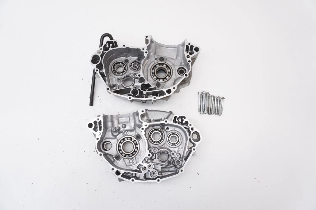 2024 KX450 Crankcase Set OEM Engine Bottom End Crank Cases Kawasaki KX 450 24-26