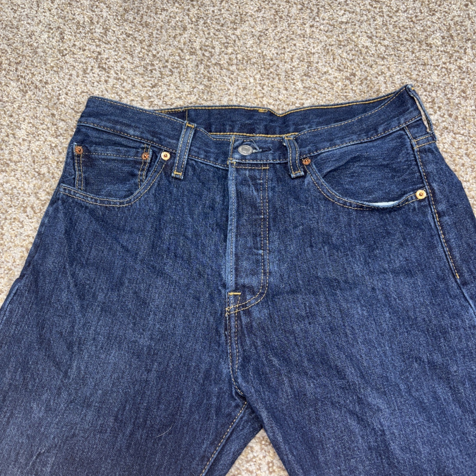 Levis Strauss 501 30x32 Fits 30 X 31 Button Fly Dark Denim Cotton Jeans - View 2