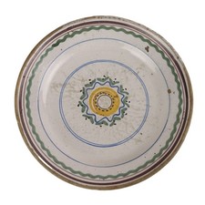 Piatto Antico in Maiolica Decorazioni Italia XVIII Secolo