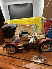 Schuco 1229 Mercedes 1902 Oldtimer with Purpose Built Case