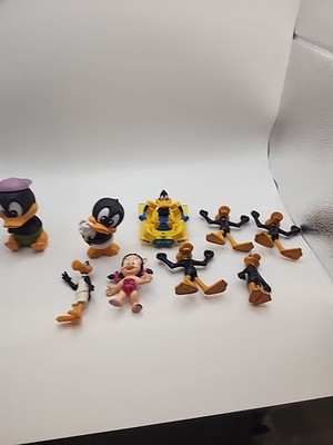 1991 Daffy Duck Warner Brothers Looney Tunes Lot Of 9. Space Jam ,Petunia Pig.
