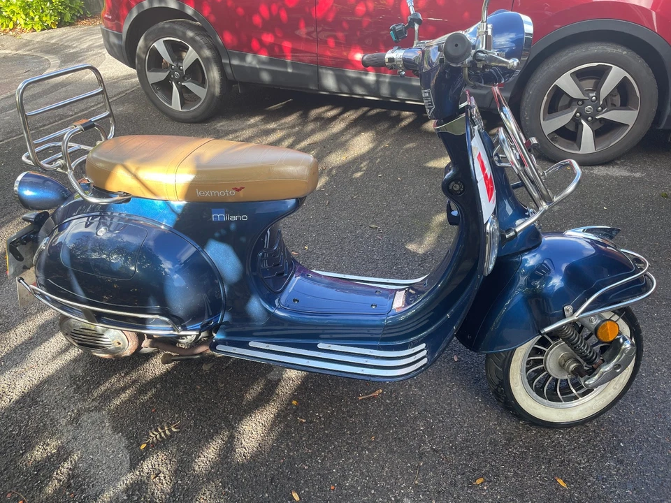 used 125cc motorcycles scooters Lexmoto Milano 2020 - Image 2 of 4