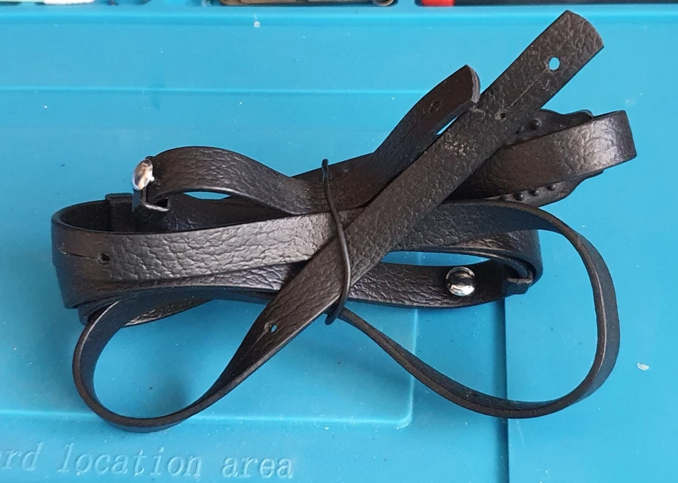 Olympus Camera Neck Strap for OM1 OM2 OM1n OM2n etc - Image 2 of 2