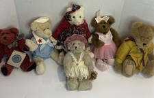 Boyds Bears plush bear lot of 6 w/clothes  hats assorted colors animal theme