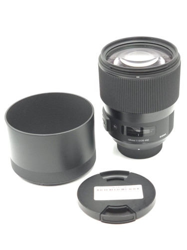 USED Sigma 135mm f1.8 DG HSM Art Lens for NIKON