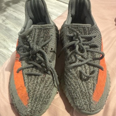 yezzys adidas Yeezy Boost 350 V2 Men s Low Top Lace-Up Sneaker Gray/Orange