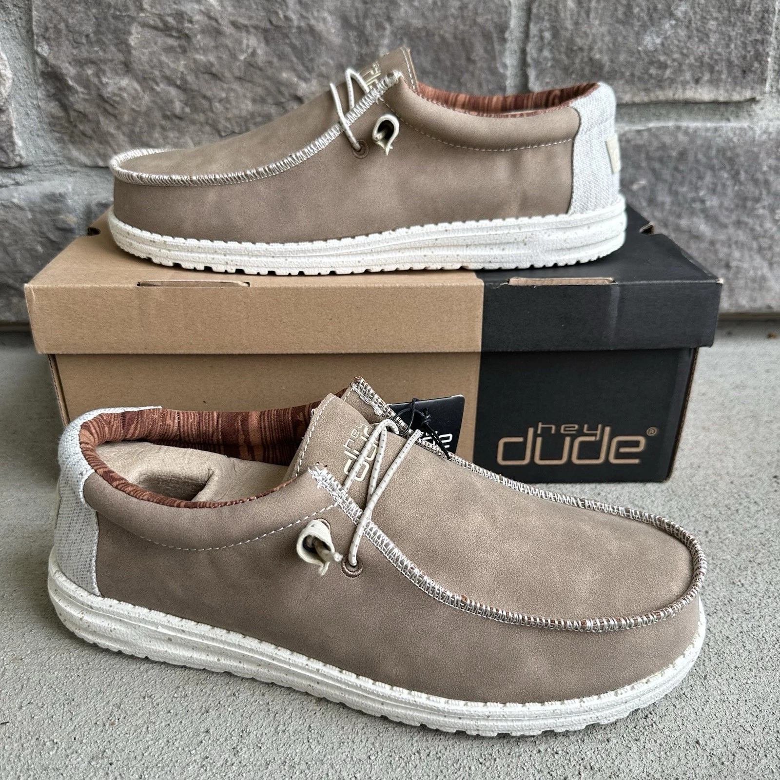 Men's Size 10 - Hey Dude Wally Shoes Travertine Leather Comfort Slip On Loafers