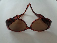 Liz Claiborne Sunglasses Vintage Frame 10982 Brown w/Brown Mottled Temples