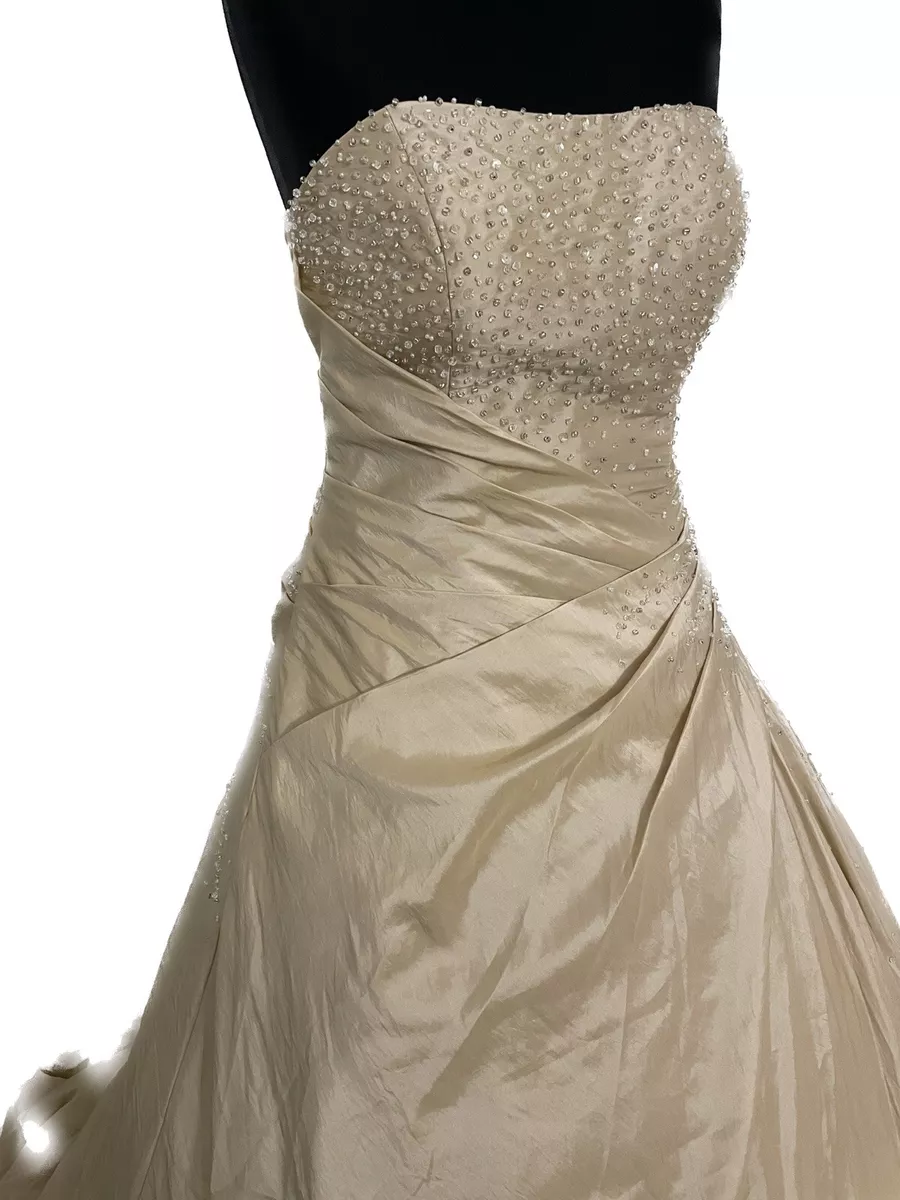 Silk taffeta evening gown sales