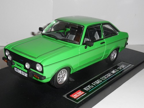 SUN STAR. SUN H4619. 1975 FORD ESCORT MKII SPORT . GREEN 1:18 SCALE. 360pcs - Picture 5 of 12