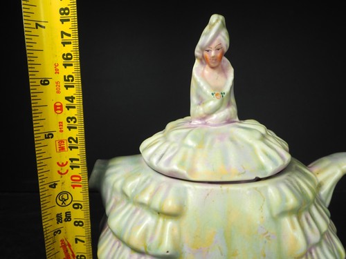 Vintage sadler " Ye daintee ladyee " reg 824571 crinoline lady teapot - Picture 8 of 13