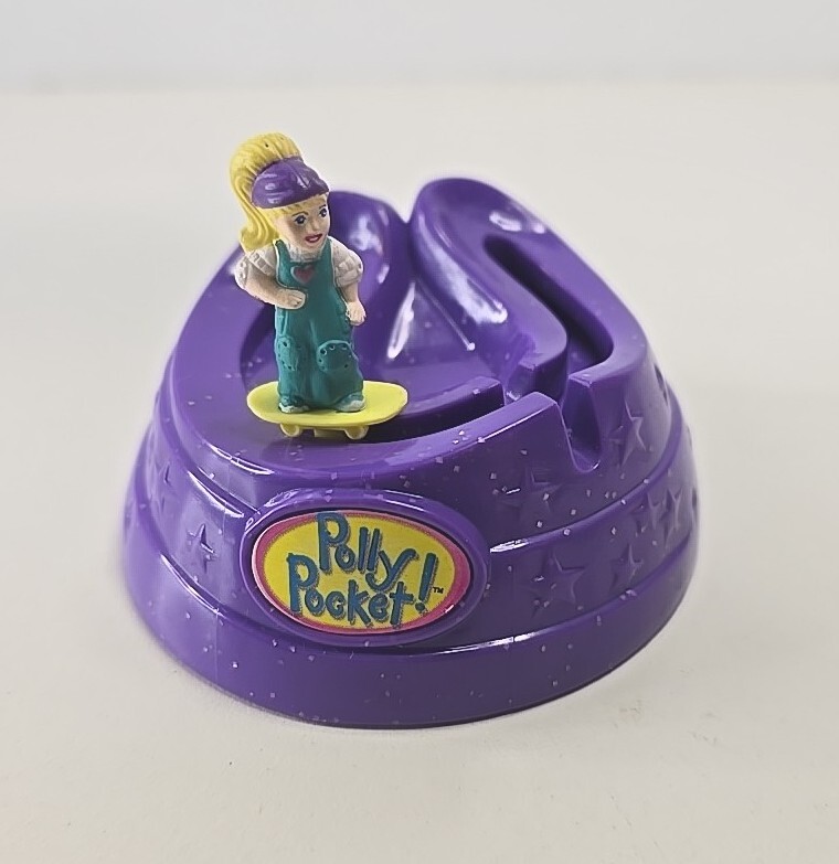 Vintage 1999 Polly Pocket toy from Subway
