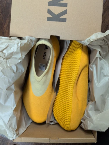 Size 16-Yeezy Knit Runner RNR Sulfur