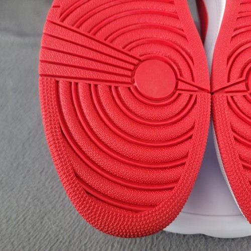 Größe 16 – Herren Nike Air Jordan 1 Retro OG Low Weiß/University Red Sneaker Schuhe - Bild 13 von 18