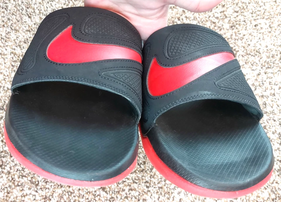 耐克 AIR MAX CIRRO 滑板黑色/红色运动凉鞋迷彩 DC1460-US 男式 10 码 — 第 3/4 张图片