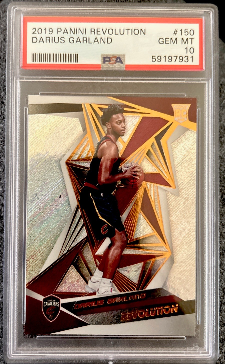 2019 Panini Revolution - Rookies Darius Garland #150 Fractal (RC) PSA 10