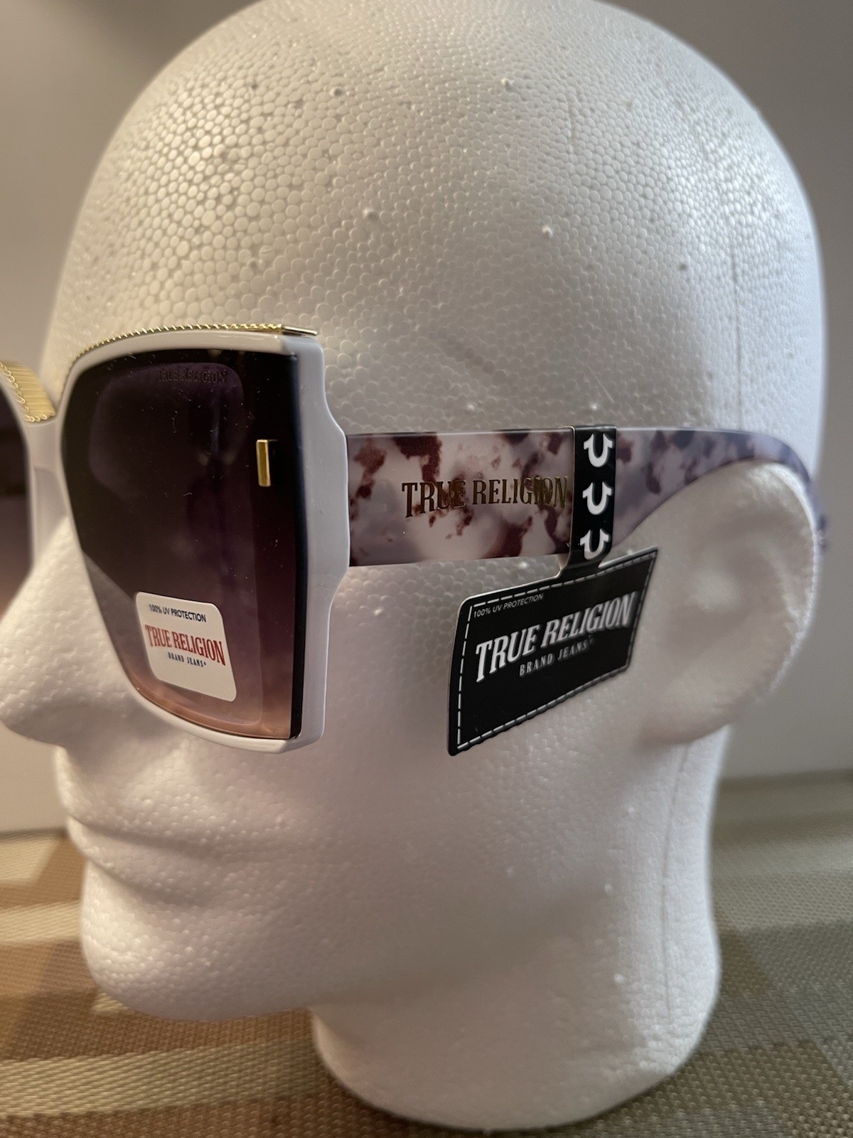 TRUE RELIGION Women’s White Frame Sunglasses Oversized Gold Accent Marbled Arms 