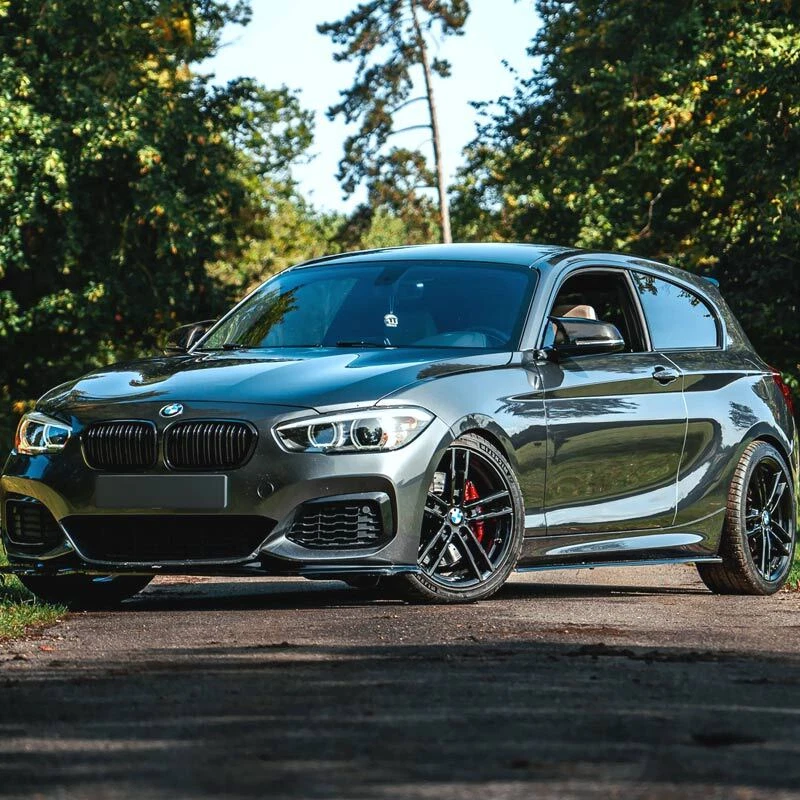 Tapas de fibra de carbono estilo M para BMW Serie 1 F20 F21 M135i M140i Foto 4 de 4