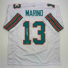 Dan Marino Rookie Cards and Autograph Memorabilia Guide 22