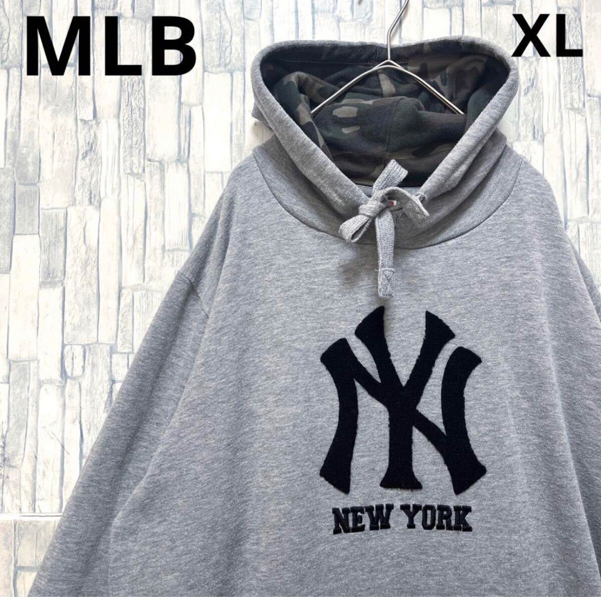 MLB New York Yankees Long Sleeve Hoodie Sweatshirt Pullover Big Logo Deca Logo