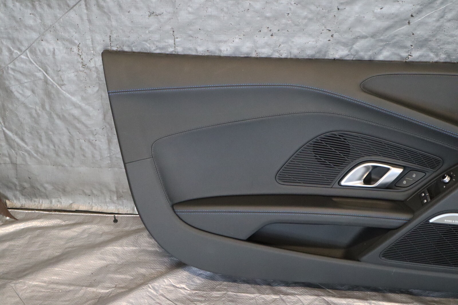 2022 2023 AUDI R8 V10 5.2L AWD OEM BLACK LEATHER BLUE STITCH RH LH DOOR PANELS