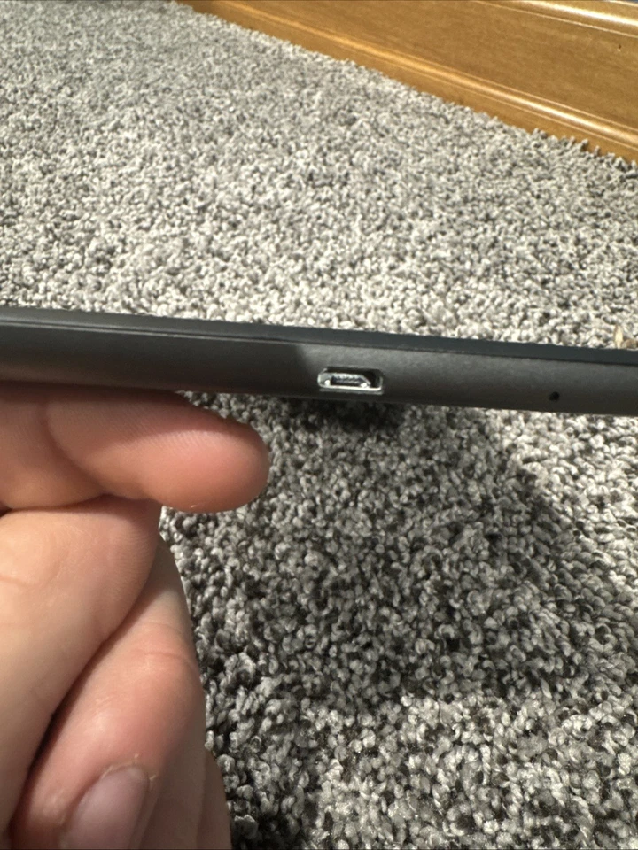 Lenovo Tab TB-8505F Android Tablet 8" 16GB - Image 3 of 4