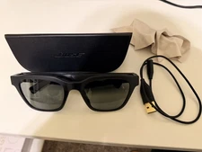 Bose 833416-0100 Frames Alto Audio Smart Sunglasses - Black & brand new lenses
