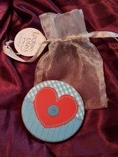 Vintage cute  button heart theme Demdaco "Looking Glass" make-up pocket mirror