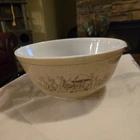Vintage Pyrex Forest Fancies Mushroom #403  2.5 Qt Bowl.