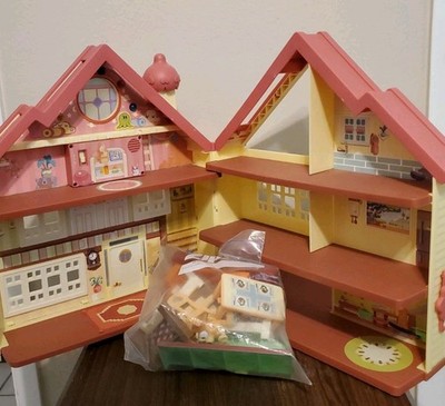 Bluey Ultimate Lights and Sounds Playhouse Home Playset House Dollhouse Blue