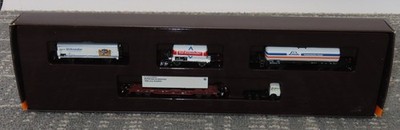 Marklin Z Scale Freight Car Set in Box 8694 BMW Linde Container