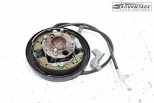 Nissan Versa 2020-2024 tracción delantera cojinete de cubo de rueda lateral izquierdo trasero con tambor de freno OEM