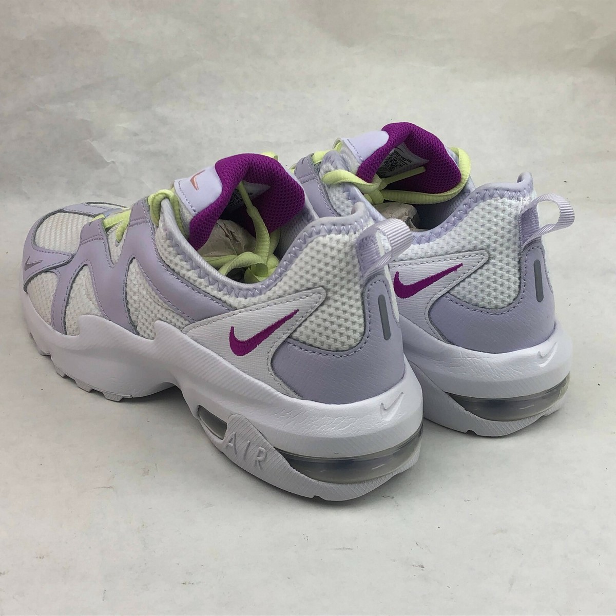 Size 7.5 Women's Nike Air Max Gravitation Sneakers AT4404-104