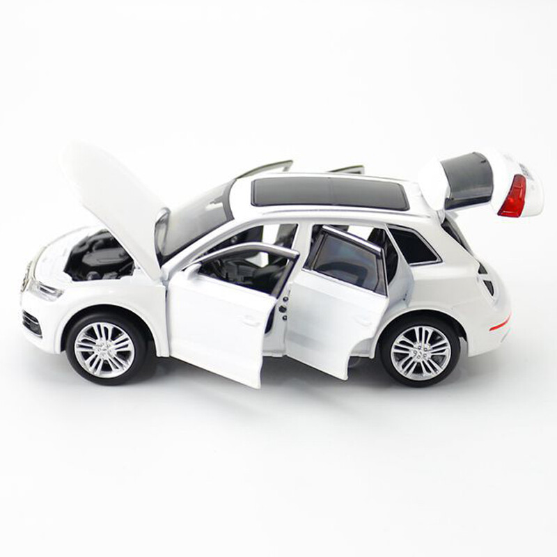 Audi Q5ホワイト 1/18 ミニカー 1/18 Dealer Edition Audi Q5 (White) Diecast Car Model